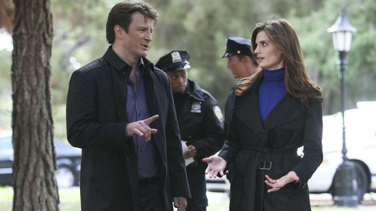 Nathan Fillion and Stana Katic in Castle