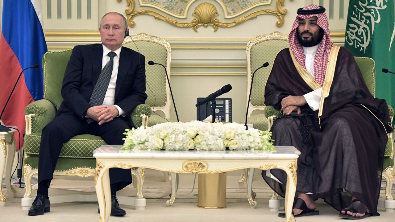 mohammed-bin-salman-with-vladimir-putin