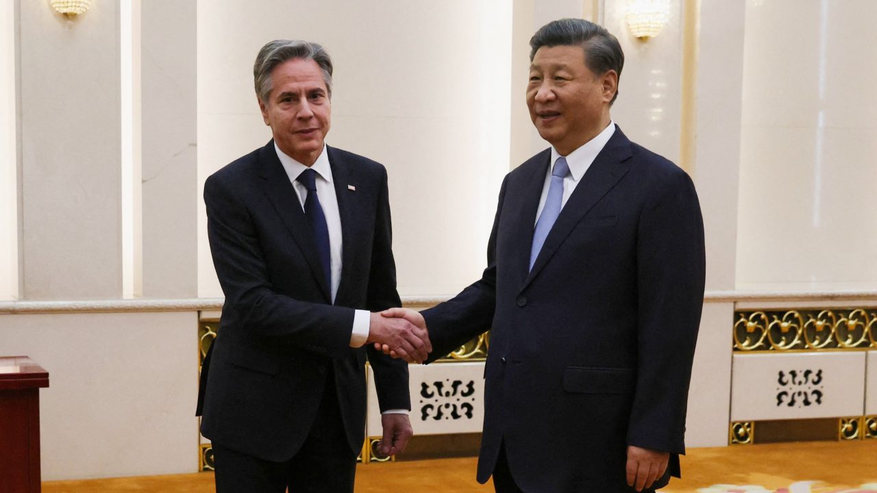 antony-blinken-and-xi-jinping-shaking-hands