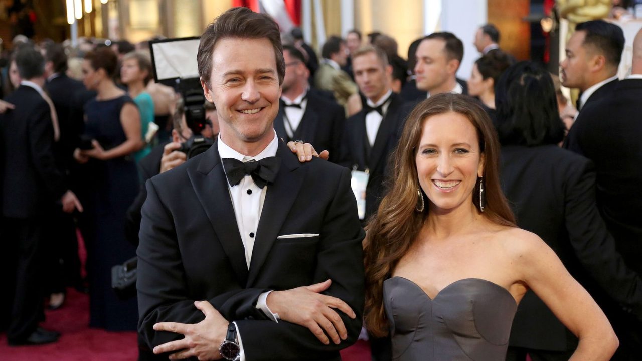 edward-norton-with-wife-wife-shauna-robertson