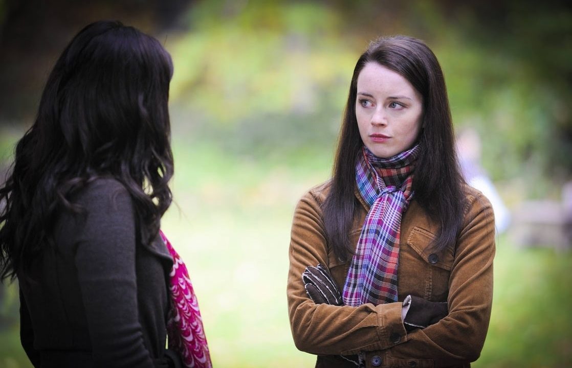 kacey-rohl-in-hannibal