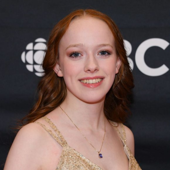 Amybeth McNulty