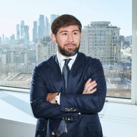 Алисултанов Руслан Лечиевич Алисултанов Руслан Лечиевич