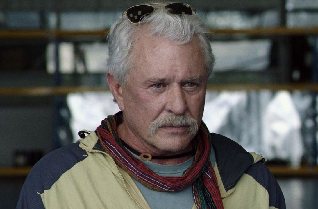 Том Беренджер в фильме «Снайпер: Безупречное убийство»