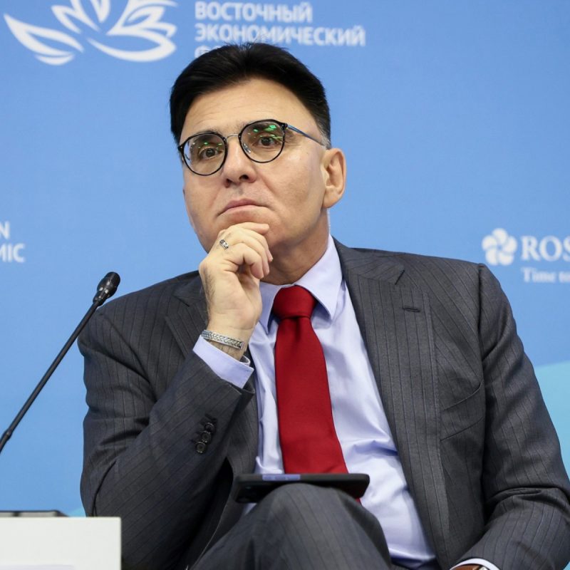 Жаров Александр Александрович